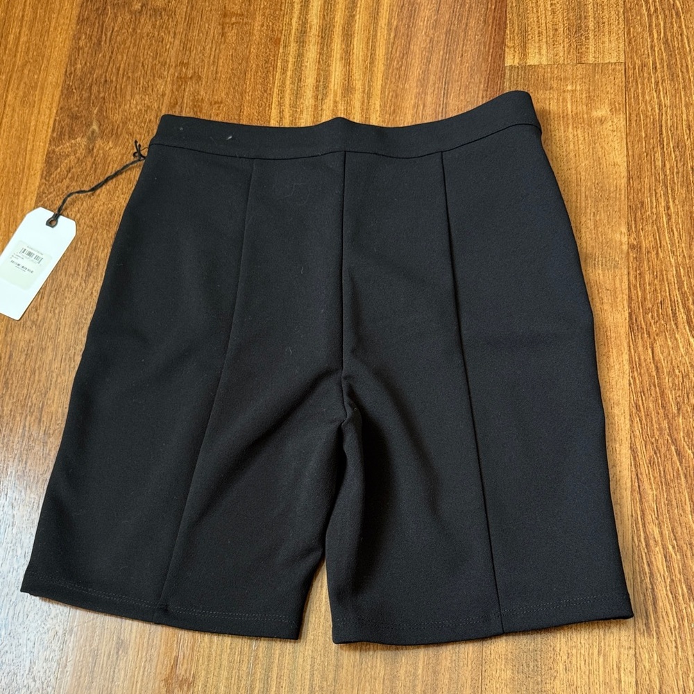 Black Shorts - Picture 5 of 5